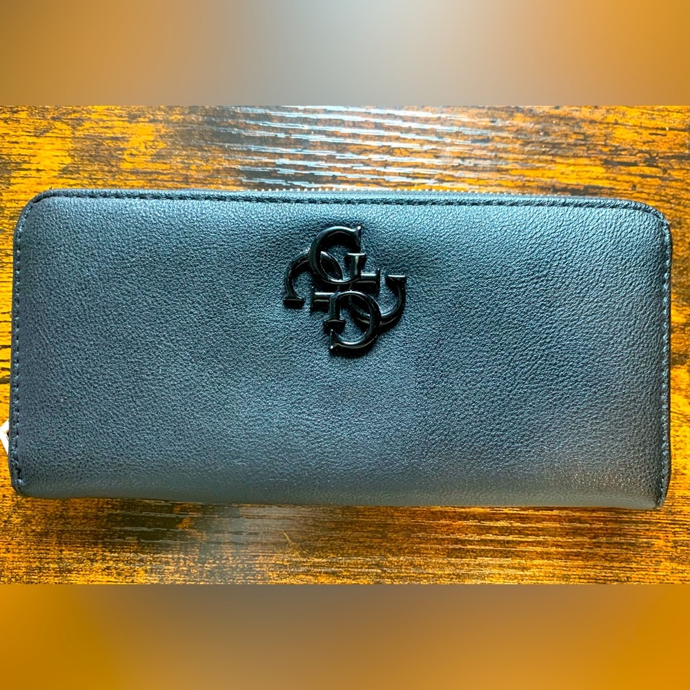 Guess Black Leather Zip Wallet